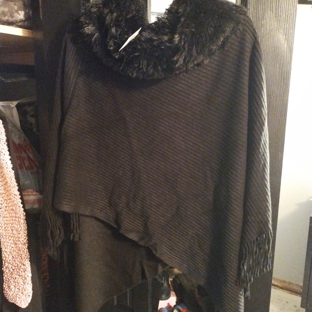 Steve Madden Black Poncho with Fuzzy Collar
